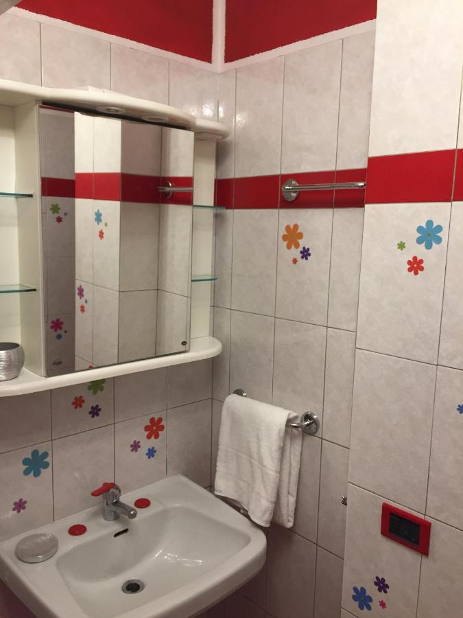 Petit Bijou Apartment Varenna Luaran gambar