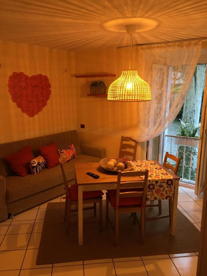 Petit Bijou Apartment Varenna Luaran gambar
